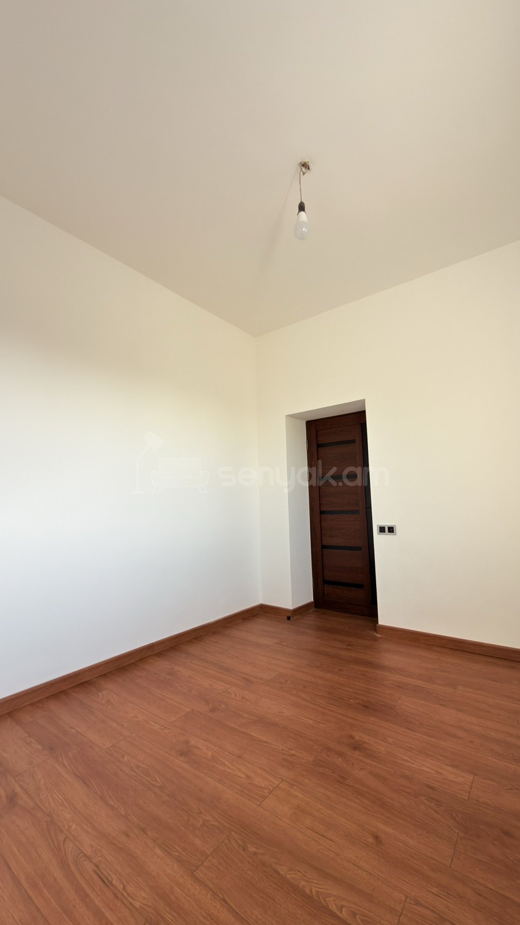 4 Սենյականոց Սեփական Տուն, 267քմ, Կապիտալ Վերանորոգված, Ավտոտնակով