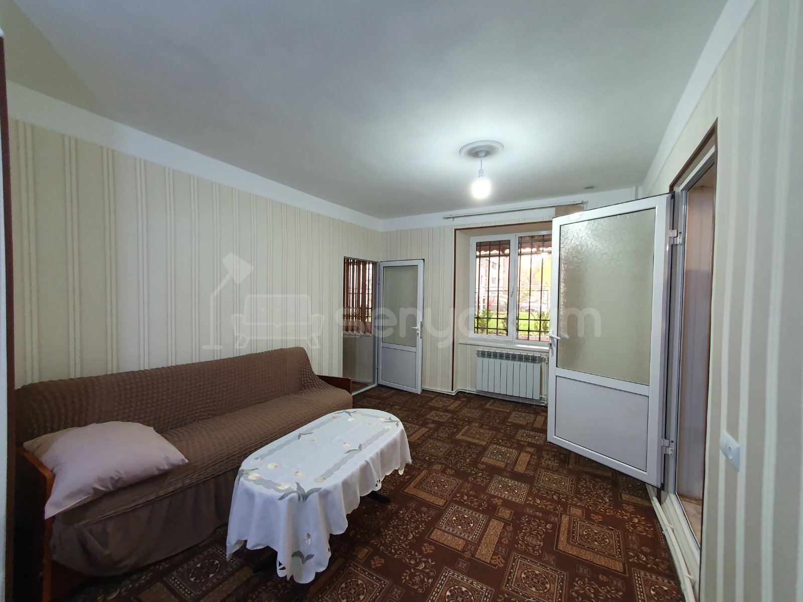 2 Սենյականոց Սեփական Տուն, 60քմ, Նորմալ Վիճակում, Կահավորված