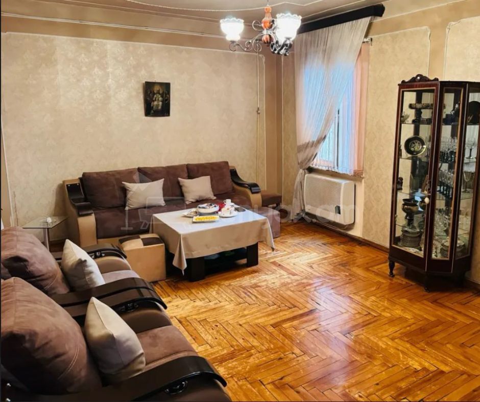 3 Սենյականոց Բնակարան, 68քմ, 2/9 հարկ, Կոսմետիկ Վերանորոգված