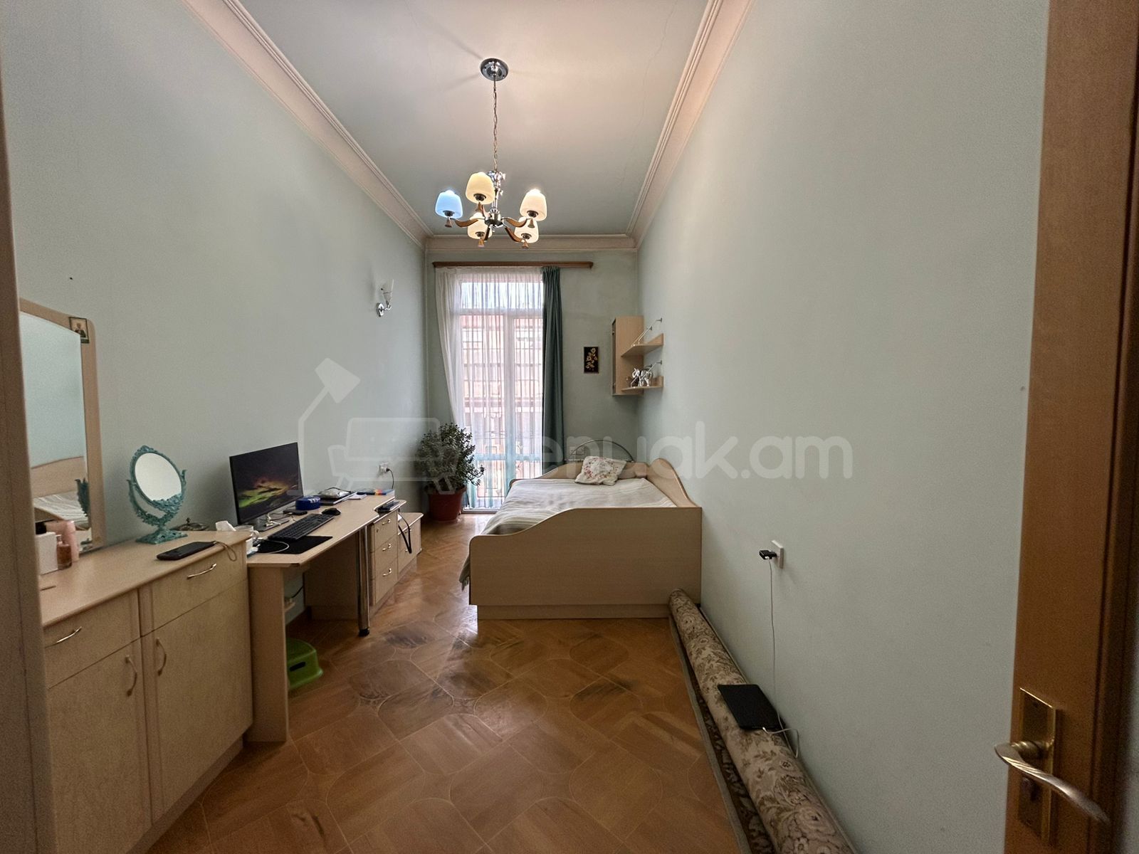 4 Սենյականոց Բնակարան Նորակառույց Քարե Շենքում, 130քմ, 4/8 հարկ, Նորմալ Վիճակում