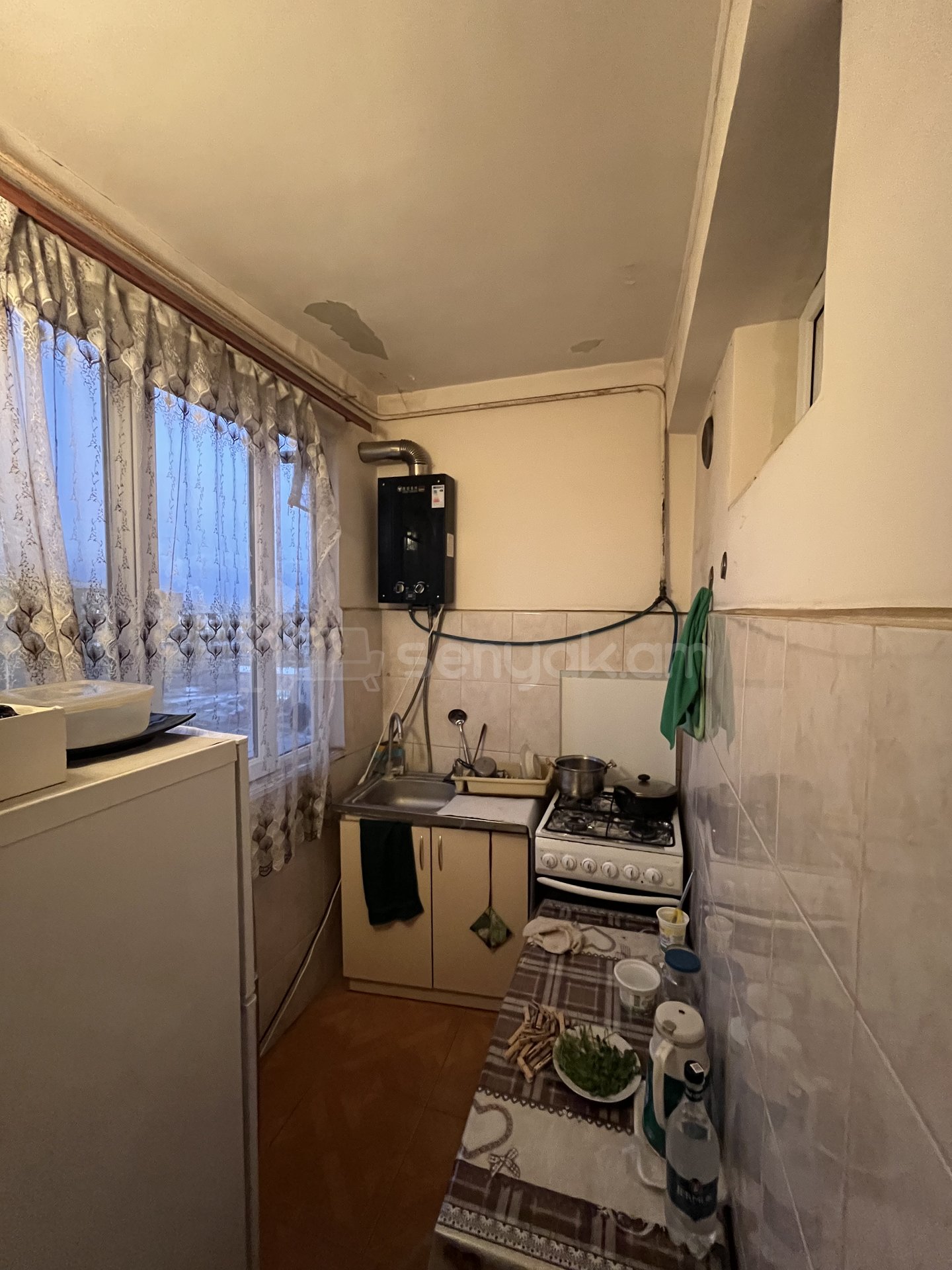 2 Սենյականոց Բնակարան, 37քմ, 4/5 հարկ, Նորմալ Վիճակում