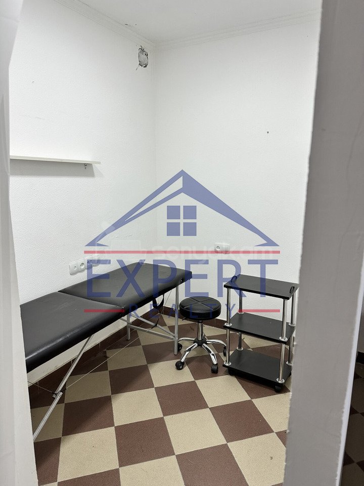 Սպասարկման Տարածք, 75քմ, Կապիտալ Վերանորոգված