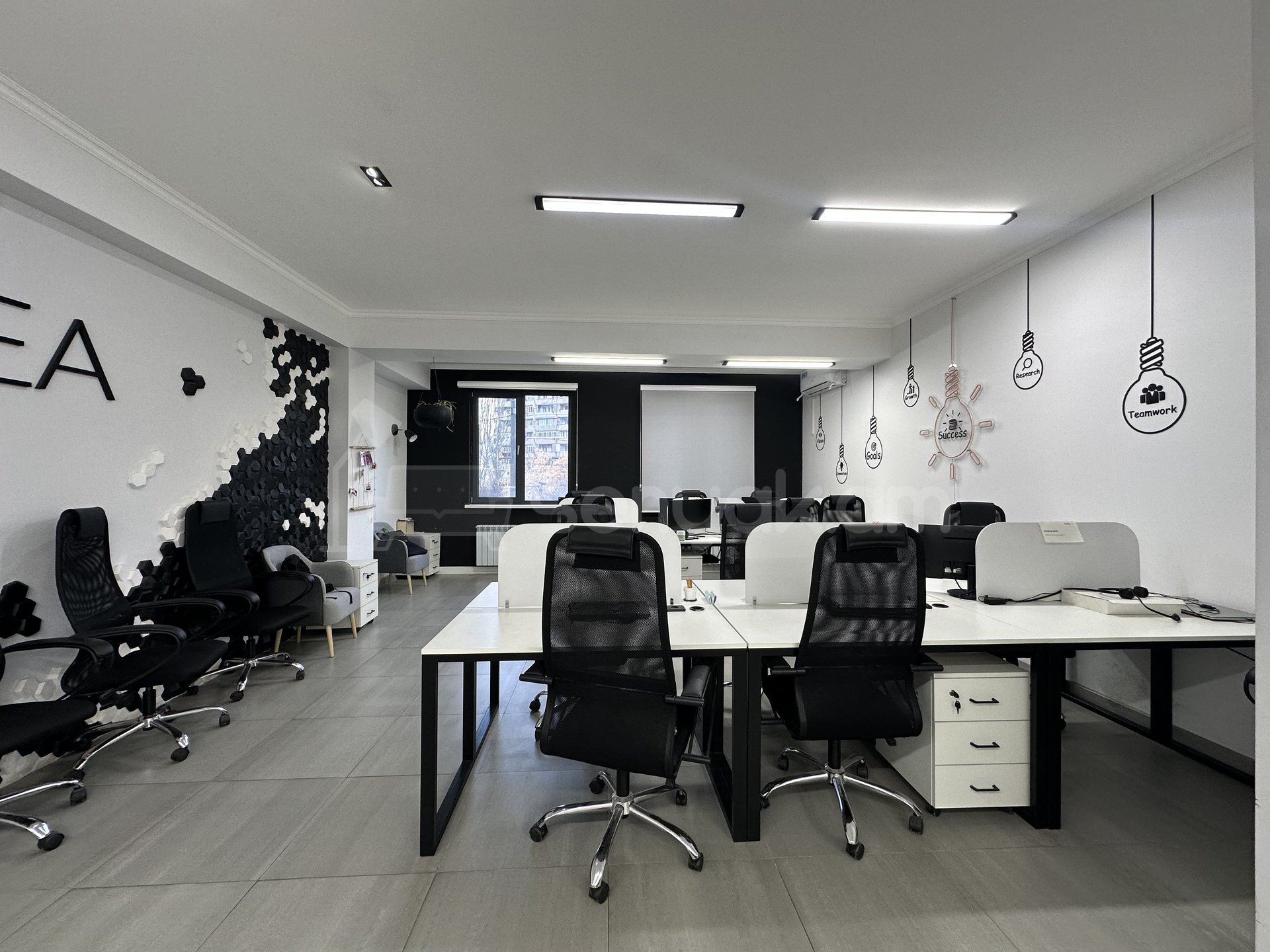 Օֆիսային Տարածք, 220քմ