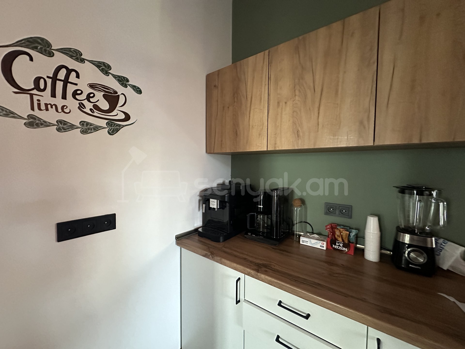 Օֆիսային Տարածք, 220քմ