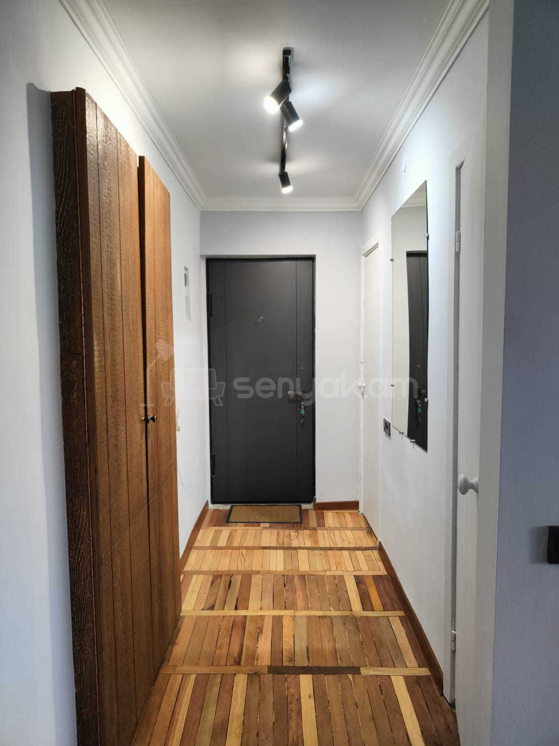 2 Սենյականոց Բնակարան Քարե Շենքում, 55քմ, 5/6 հարկ, Կապիտալ Վերանորոգված, Կահավորված, Արևկող