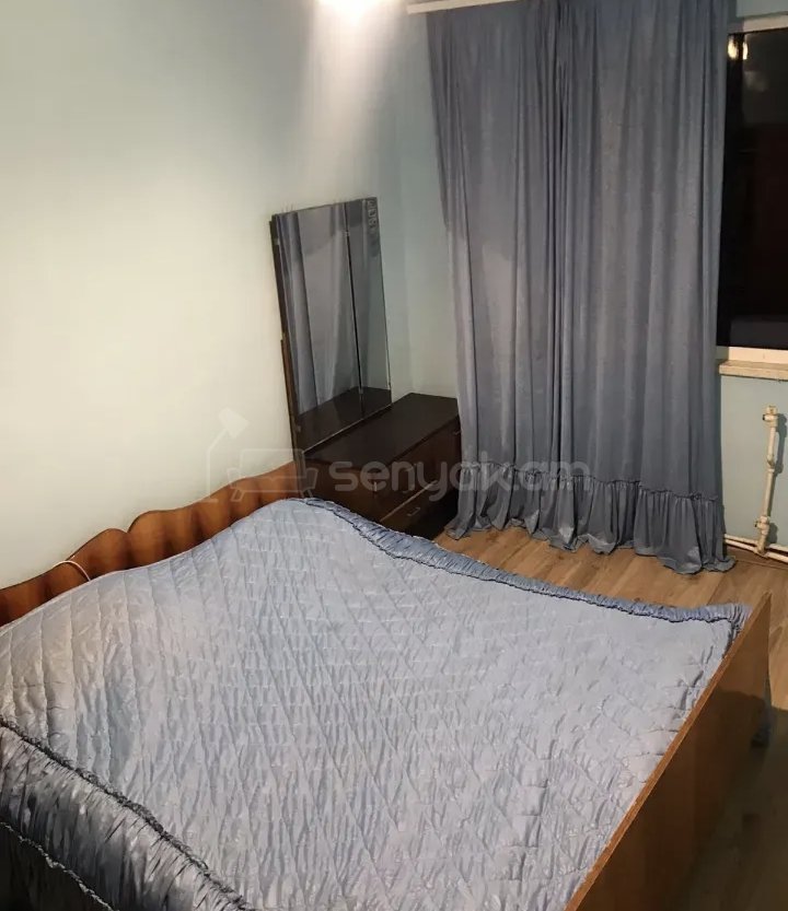 2 Սենյականոց Բնակարան Քարե Շենքում, 55քմ, 1/1 հարկ, Նորմալ Վիճակում, Կահավորված