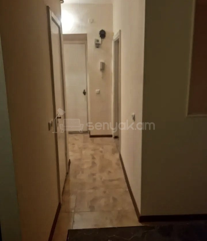 2 Սենյականոց Բնակարան Քարե Շենքում, 44քմ, 2/4 հարկ, Կապիտալ Վերանորոգված, Կահավորված