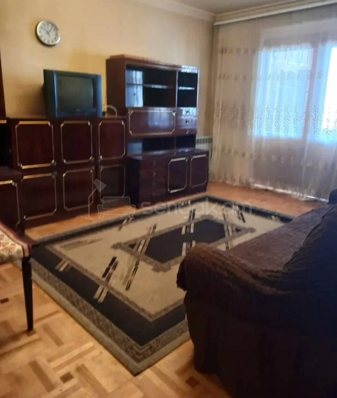 3 Սենյականոց Բնակարան, 90քմ, 6/9 հարկ, Նորմալ Վիճակում, Կահավորված