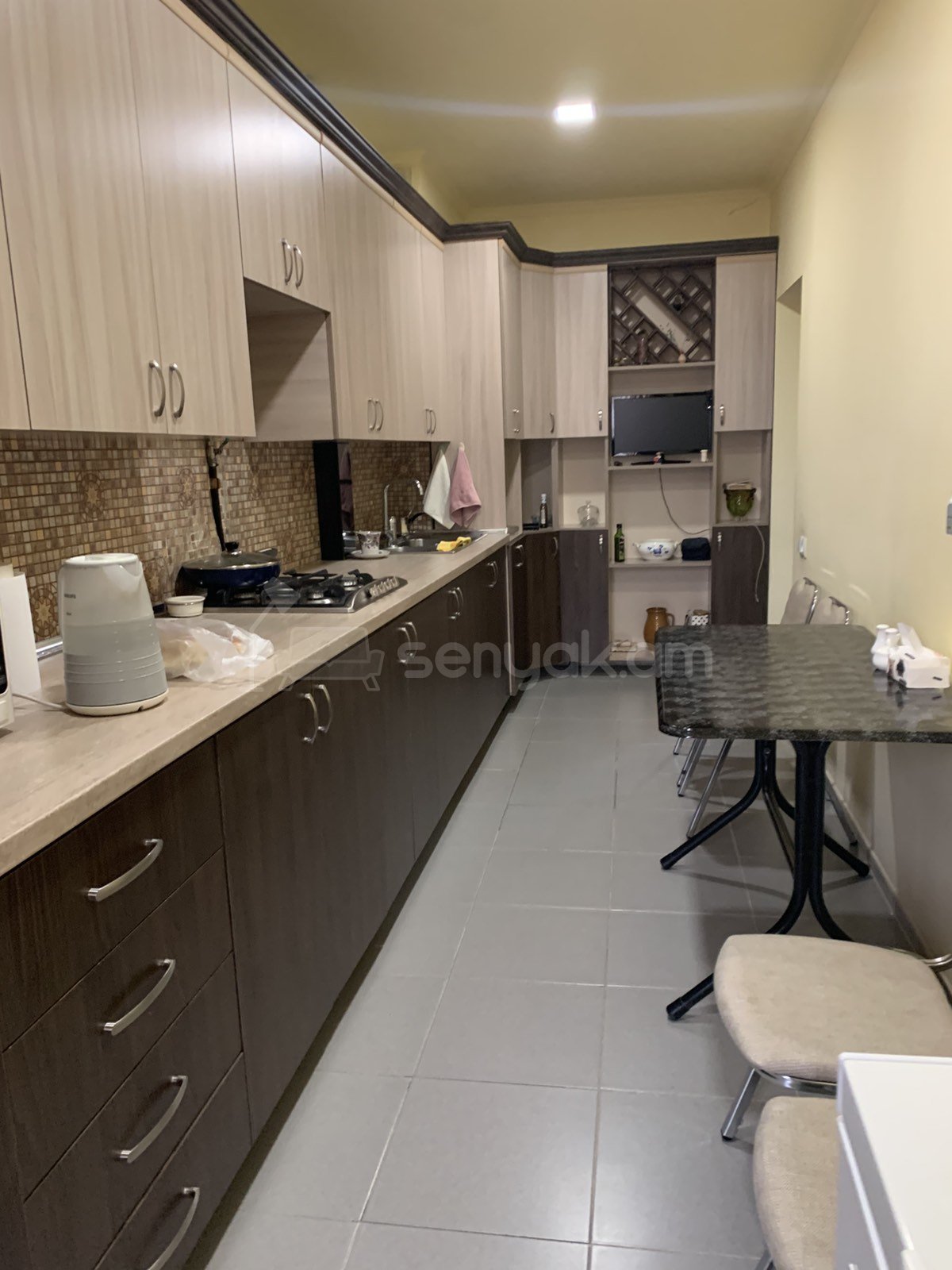 3 Սենյականոց Բնակարան, 96քմ, 7/9 հարկ, Նորմալ Վիճակում