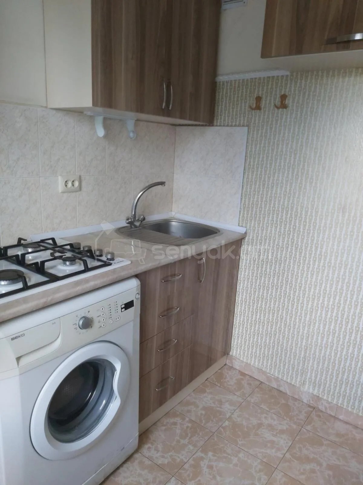 1 Սենյականոց Բնակարան, 37քմ, 2/5 հարկ, Կապիտալ Վերանորոգված, Կահավորված, Արևկող