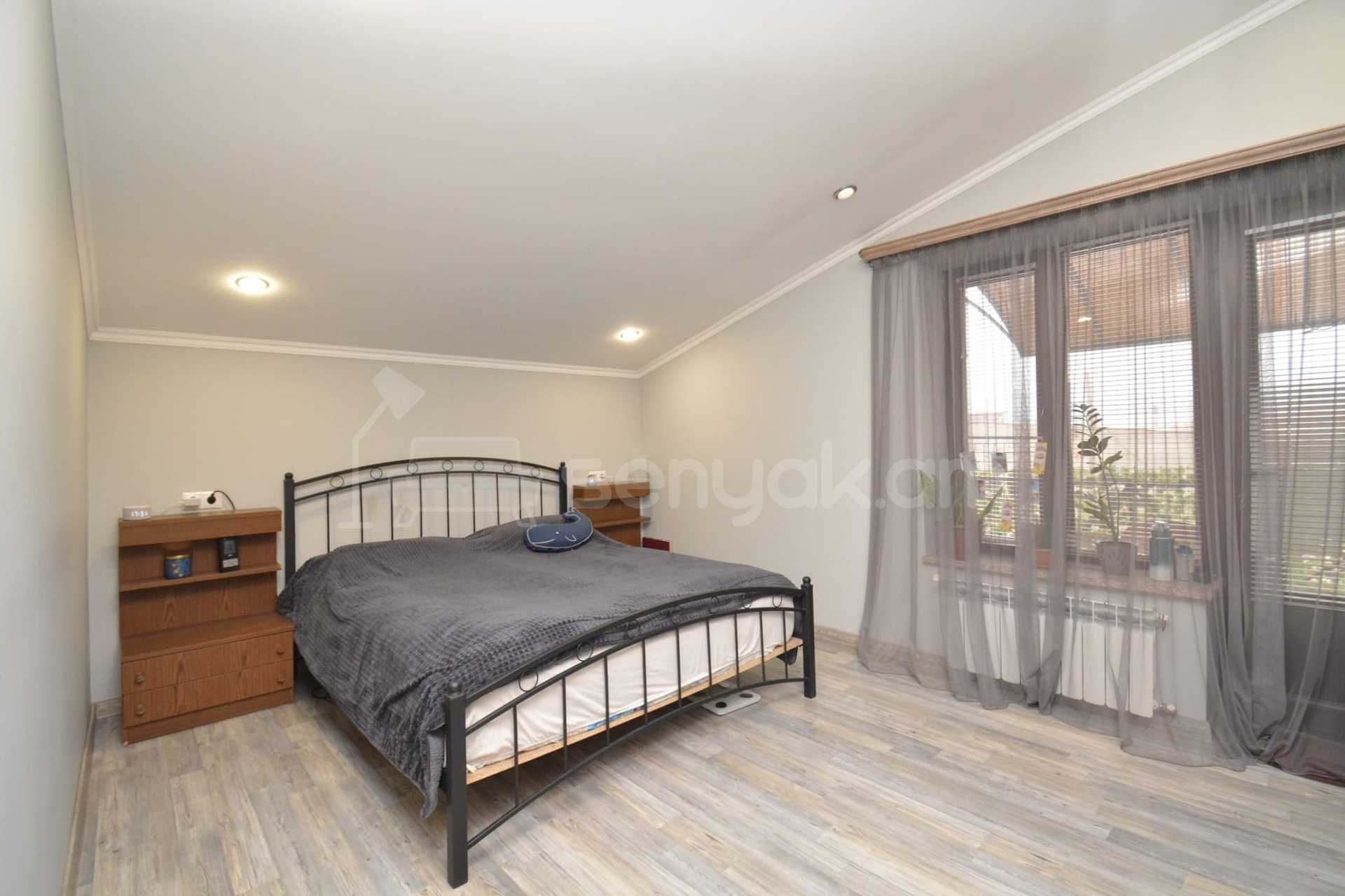 8 Սենյականոց Սեփական Տուն, 312քմ, Կապիտալ Վերանորոգված