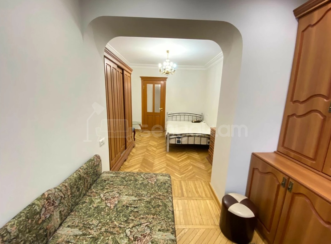 3 Սենյականոց Բնակարան Քարե Շենքում, 78քմ, 2/5 հարկ, Կապիտալ Վերանորոգված, Կահավորված, Արևկող