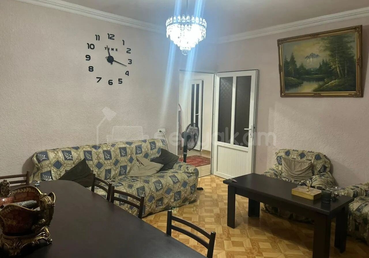 2 Սենյականոց Բնակարան, 67քմ, 2/14 հարկ, Նորմալ Վիճակում