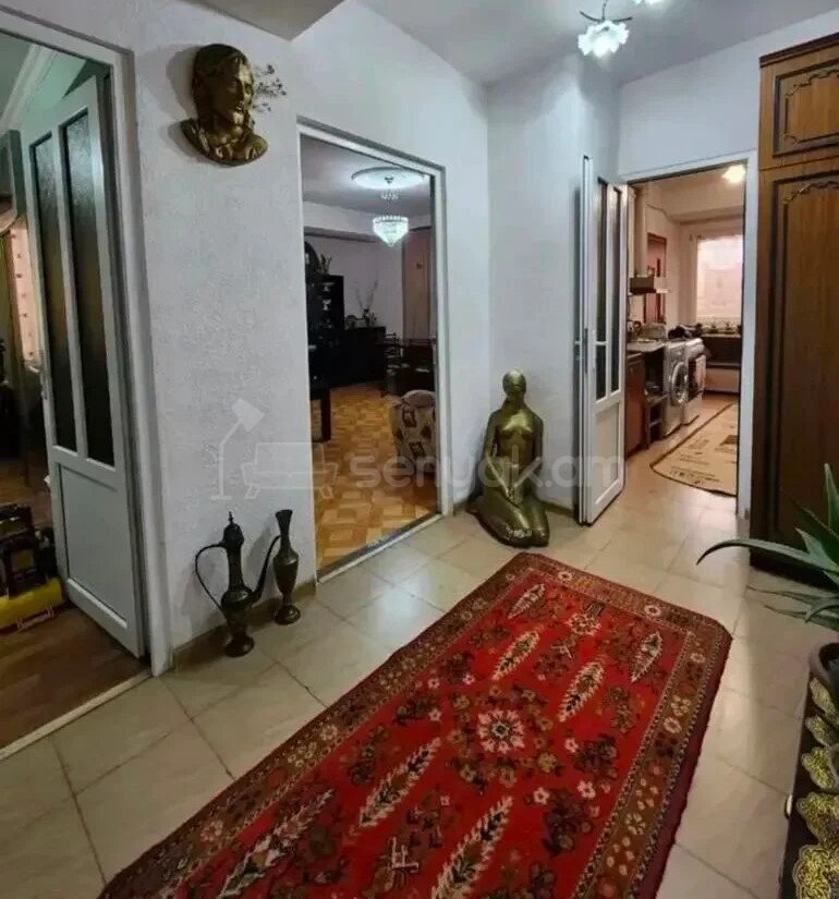 2 Սենյականոց Բնակարան, 67քմ, 2/14 հարկ, Նորմալ Վիճակում