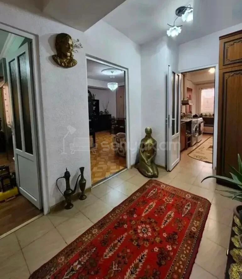 3 Սենյականոց Բնակարան, 67քմ, 2/14 հարկ, Կապիտալ Վերանորոգված