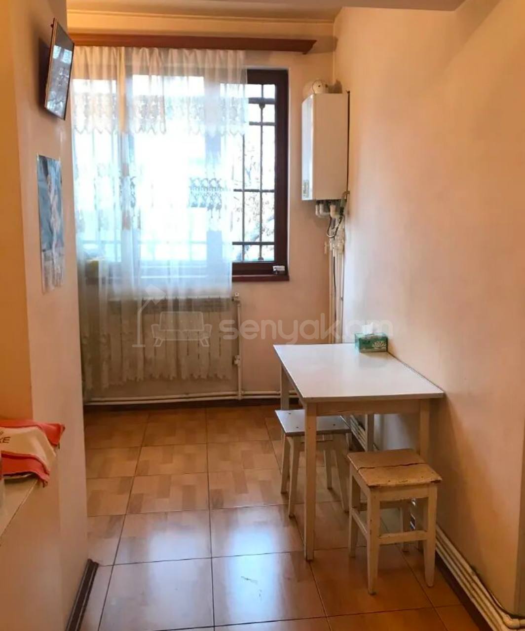 2 Սենյականոց Բնակարան Քարե Շենքում, 60քմ, 1/5 հարկ, Կապիտալ Վերանորոգված, Կահավորված