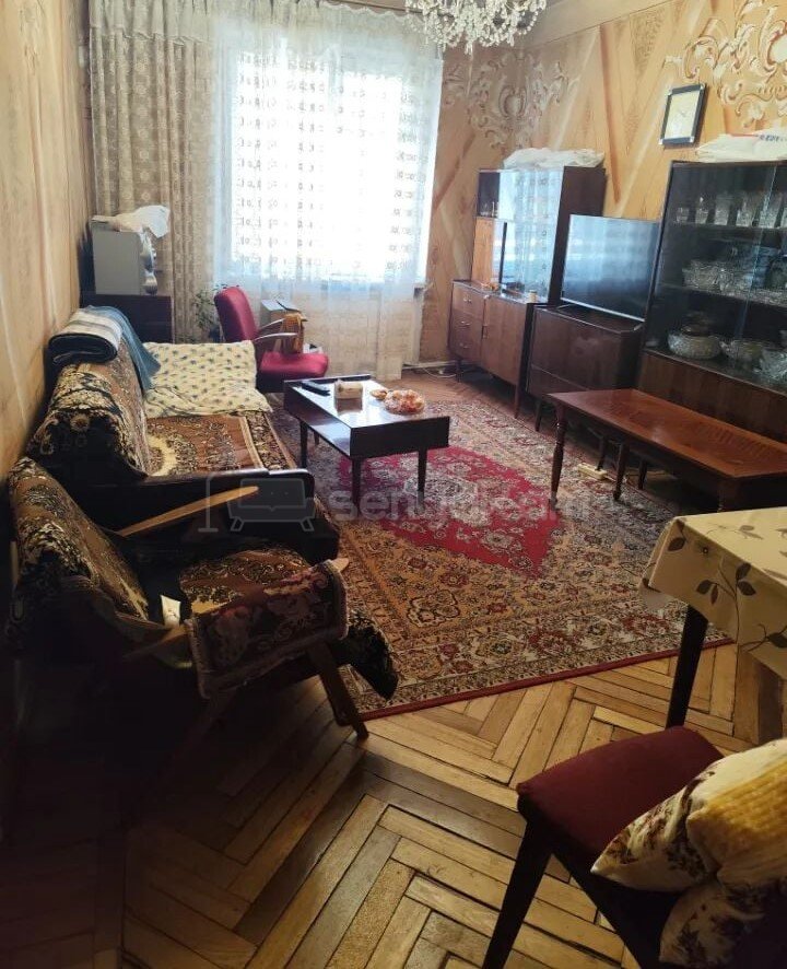 3 Սենյականոց Բնակարան Քարե Շենքում, 76քմ, 5/5 հարկ, Պետական Վիճակում