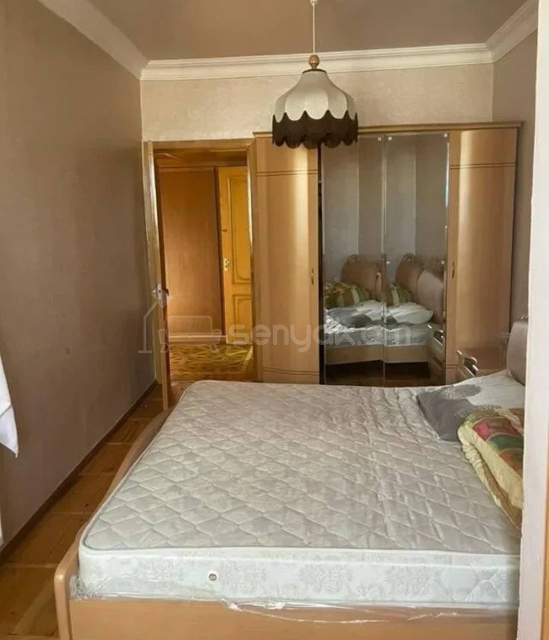 3 Սենյականոց Բնակարան, 76քմ, 6/9 հարկ, Նորմալ Վիճակում, Կահավորված