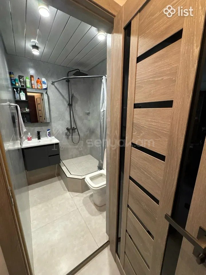 1 Սենյականոց Բնակարան, 35քմ, 3/5 հարկ, Նորմալ Վիճակում