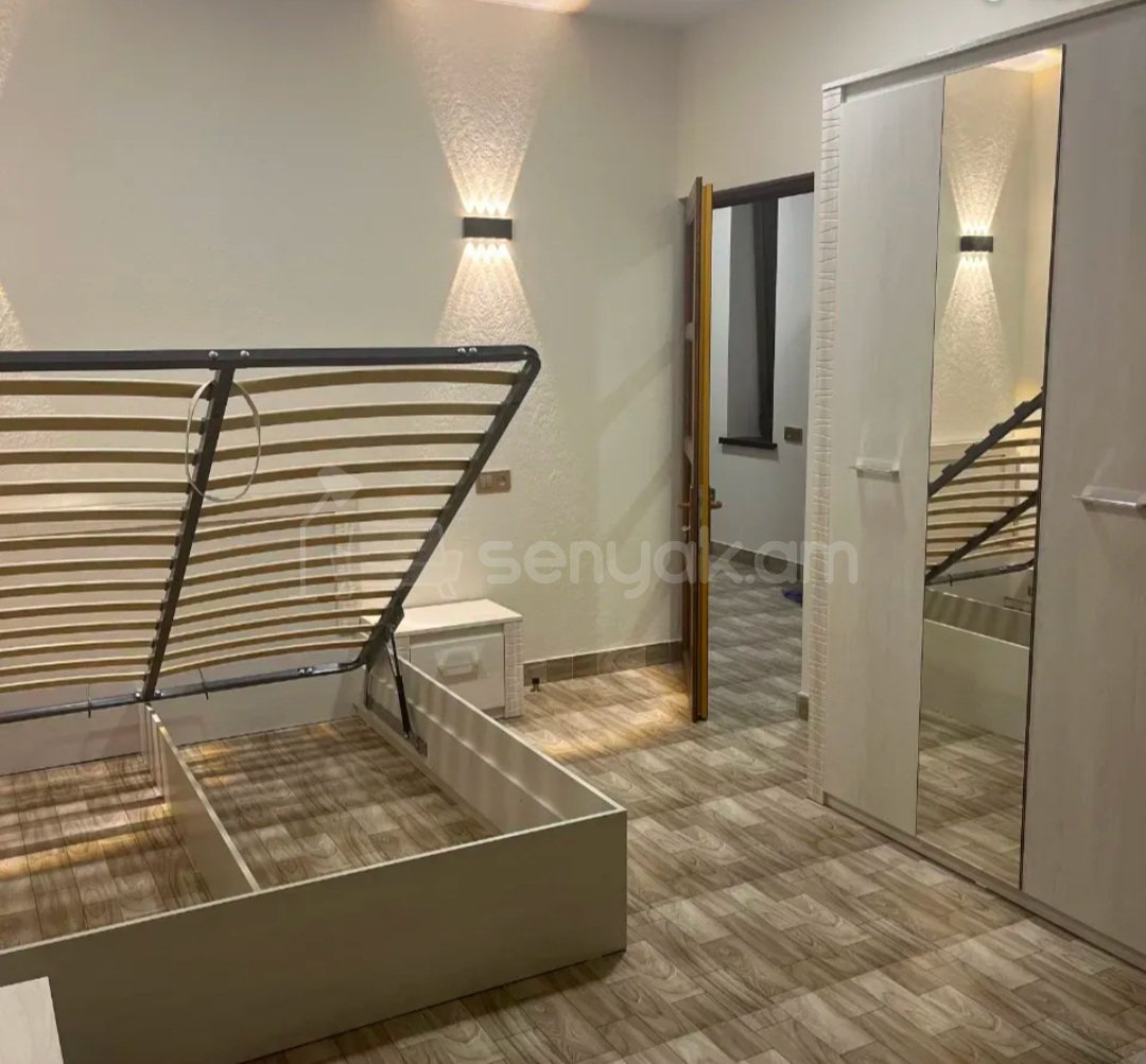 3 Սենյականոց Բնակարան, 60քմ, 2/3 հարկ, Կապիտալ Վերանորոգված, Կահավորված