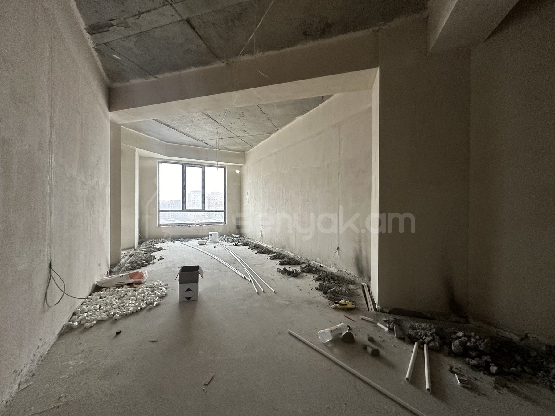 4 Սենյականոց Բնակարան Նորակառույցում, 116քմ, 12/16 հարկ, Զրոյական Վիճակում