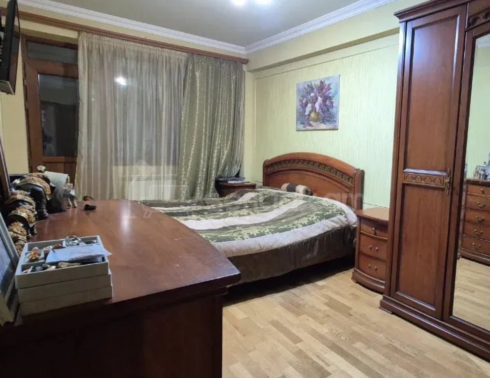 3 Սենյականոց Բնակարան, 84քմ, 3/9 հարկ, Կապիտալ Վերանորոգված