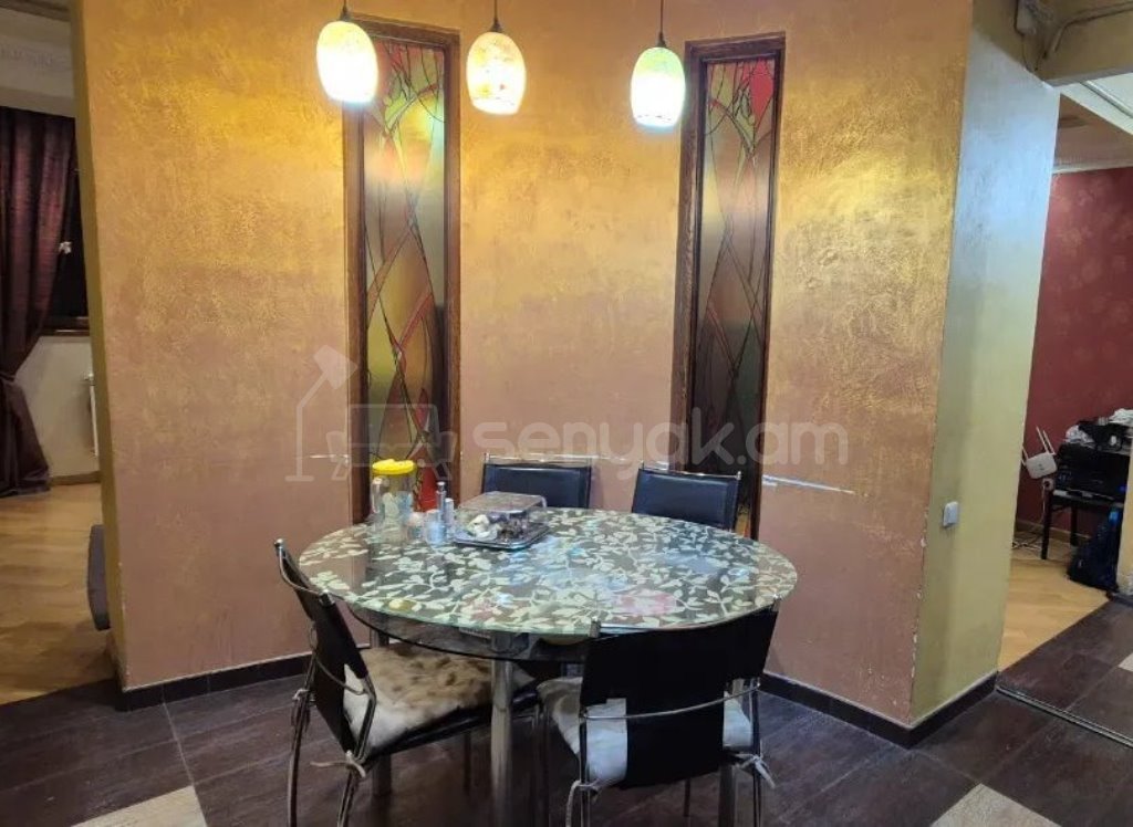 3 Սենյականոց Բնակարան, 84քմ, 3/9 հարկ, Կապիտալ Վերանորոգված