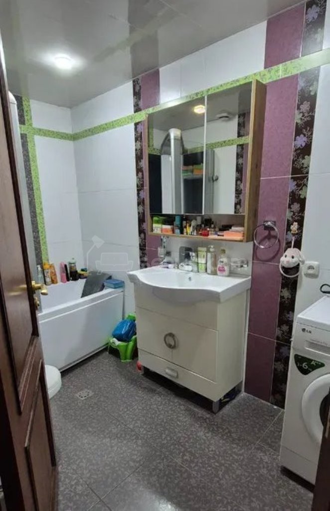 3 Սենյականոց Բնակարան, 84քմ, 3/9 հարկ, Կապիտալ Վերանորոգված