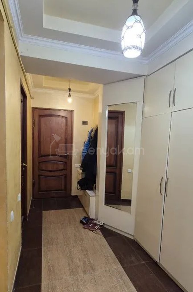 3 Սենյականոց Բնակարան, 84քմ, 3/9 հարկ, Կապիտալ Վերանորոգված