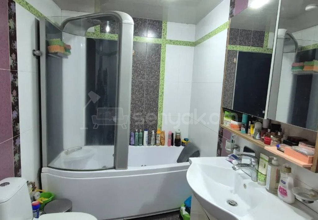 3 Սենյականոց Բնակարան, 84քմ, 3/9 հարկ, Կապիտալ Վերանորոգված