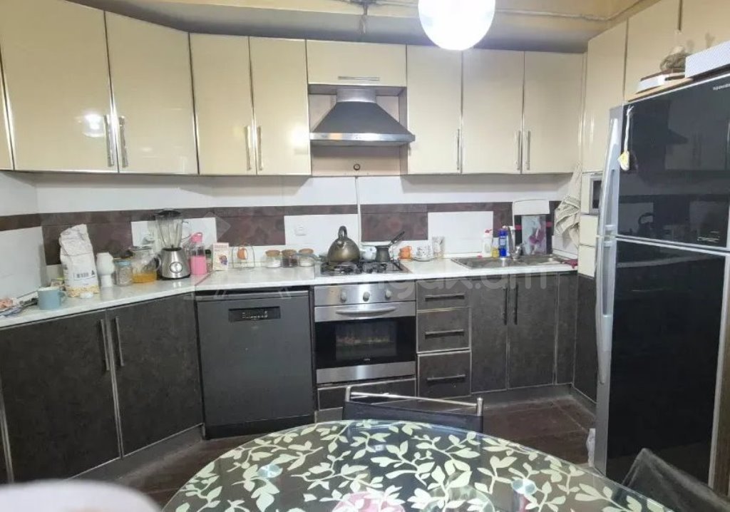 3 Սենյականոց Բնակարան, 84քմ, 3/9 հարկ, Կապիտալ Վերանորոգված