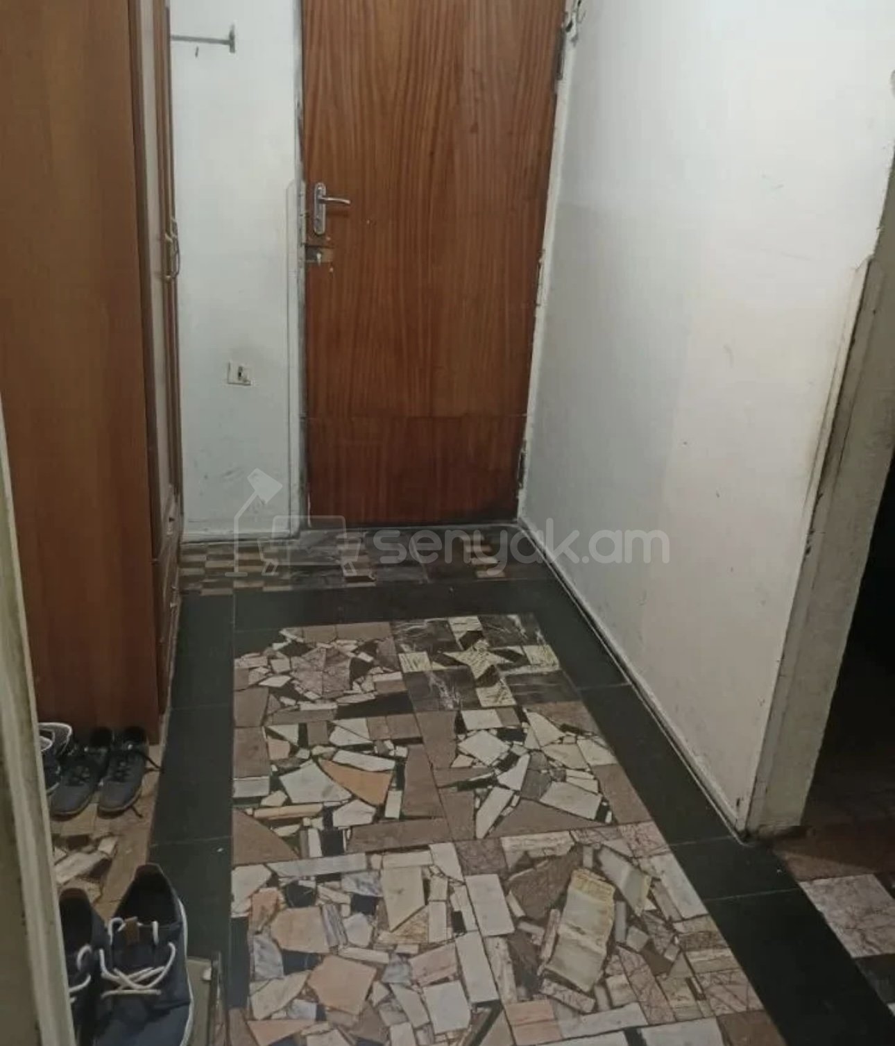 3 Սենյականոց Բնակարան, 75քմ, 2/5 հարկ, Նորմալ Վիճակում