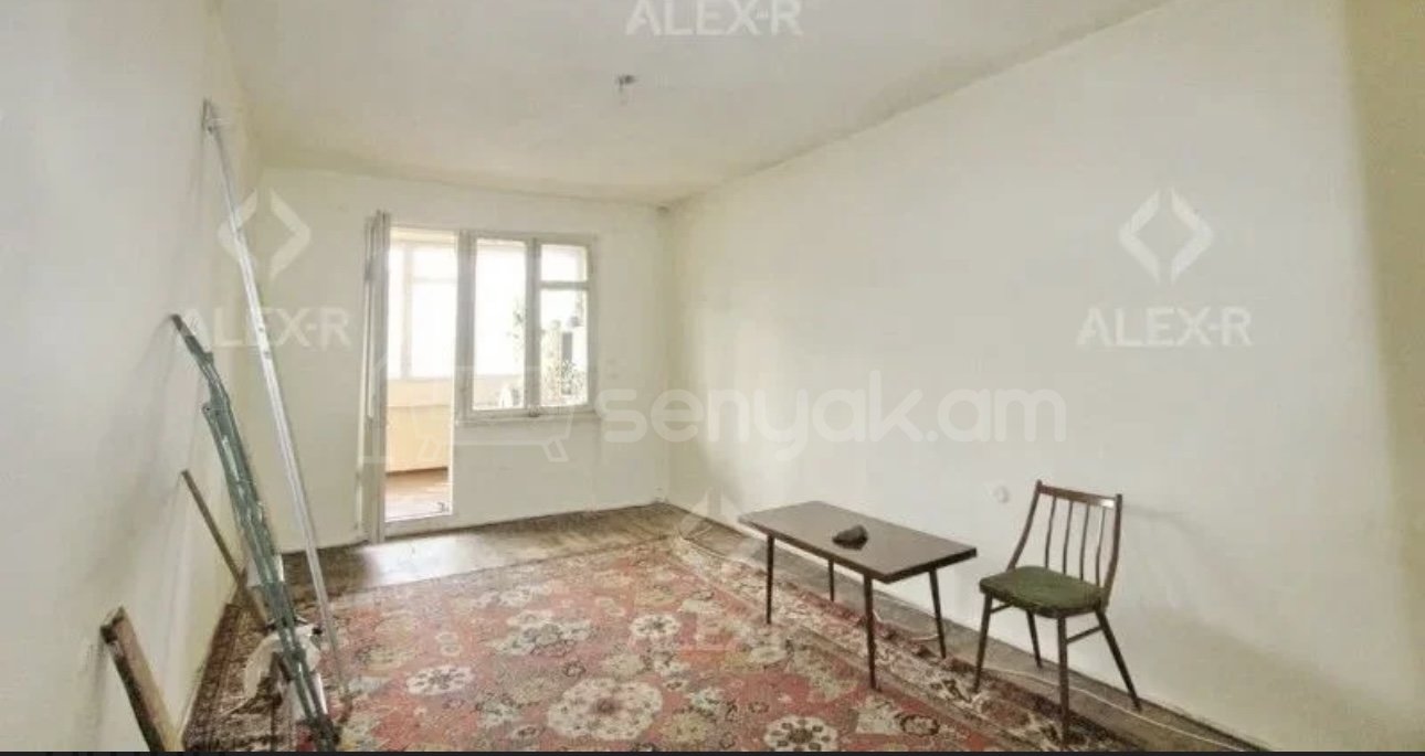 3 Սենյականոց Բնակարան, 75քմ, 2/5 հարկ, Նորմալ Վիճակում