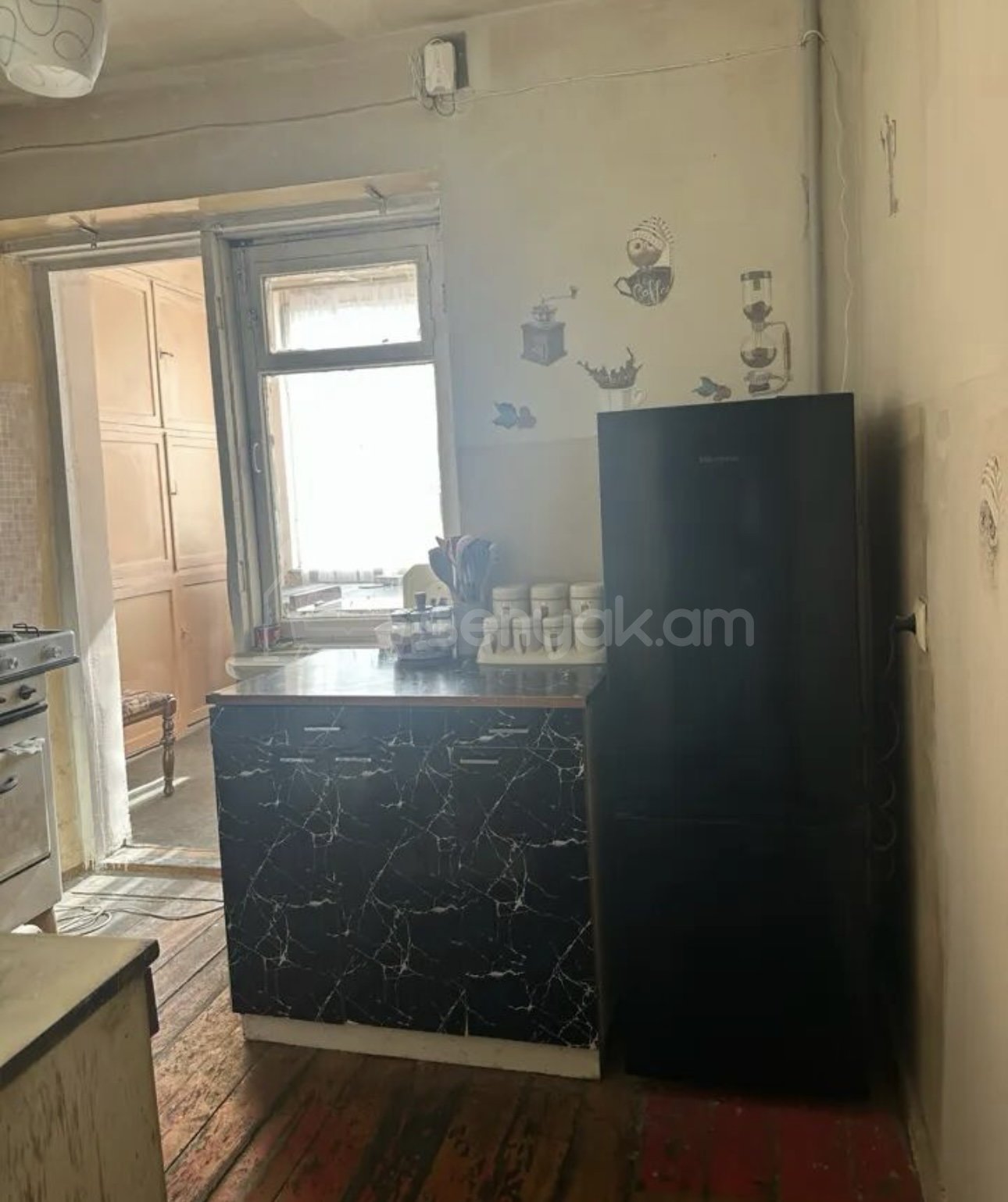 2 Սենյականոց Բնակարան Քարե Շենքում, 47քմ, 3/5 հարկ, Նորմալ Վիճակում