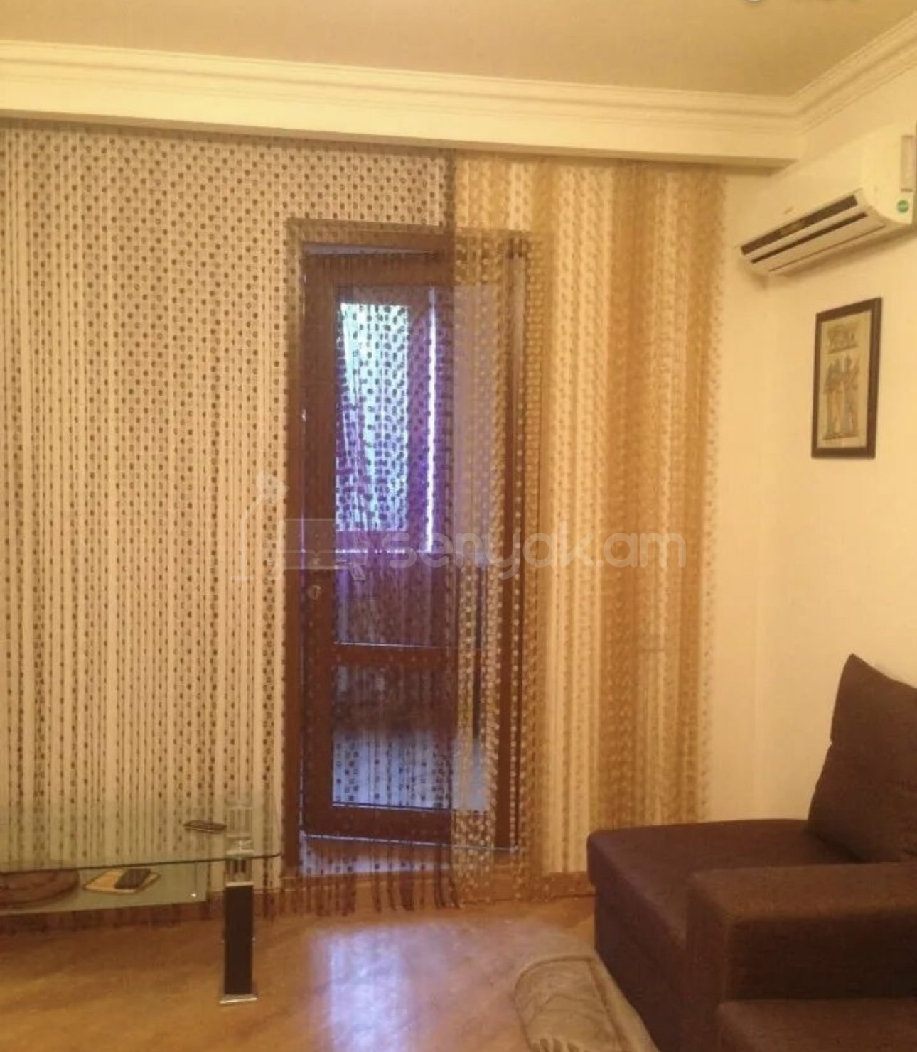 2 Սենյականոց Բնակարան Քարե Շենքում, 44քմ, 3/5 հարկ, Նորմալ Վիճակում