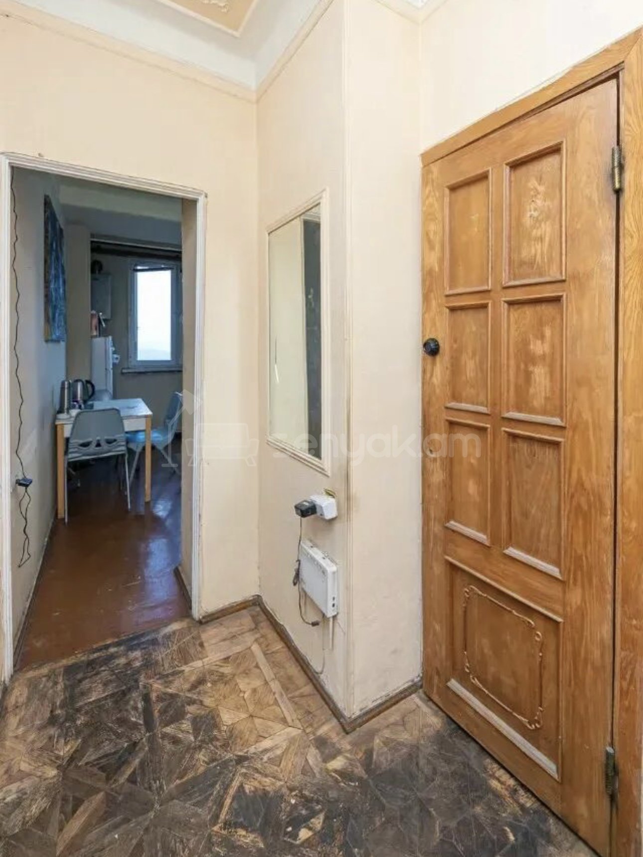 1 Սենյականոց Բնակարան, 42քմ, 8/10 հարկ, Նորմալ Վիճակում