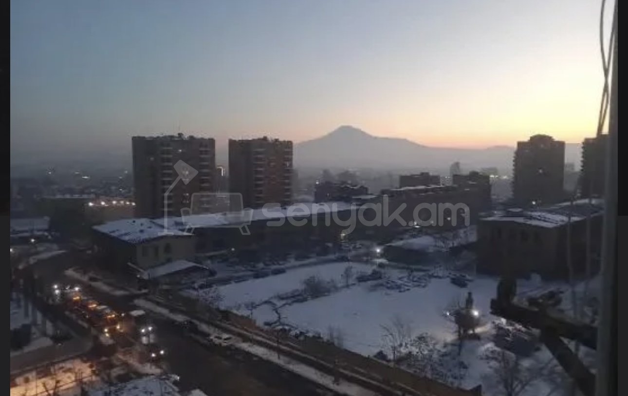 1 Սենյականոց Բնակարան, 42քմ, 8/10 հարկ, Նորմալ Վիճակում