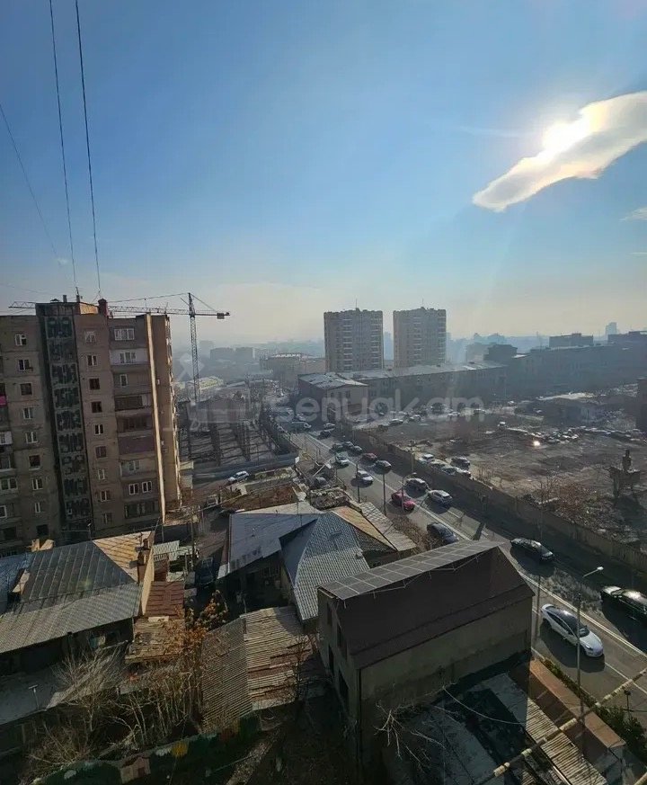 1 Սենյականոց Բնակարան, 42քմ, 8/10 հարկ, Նորմալ Վիճակում