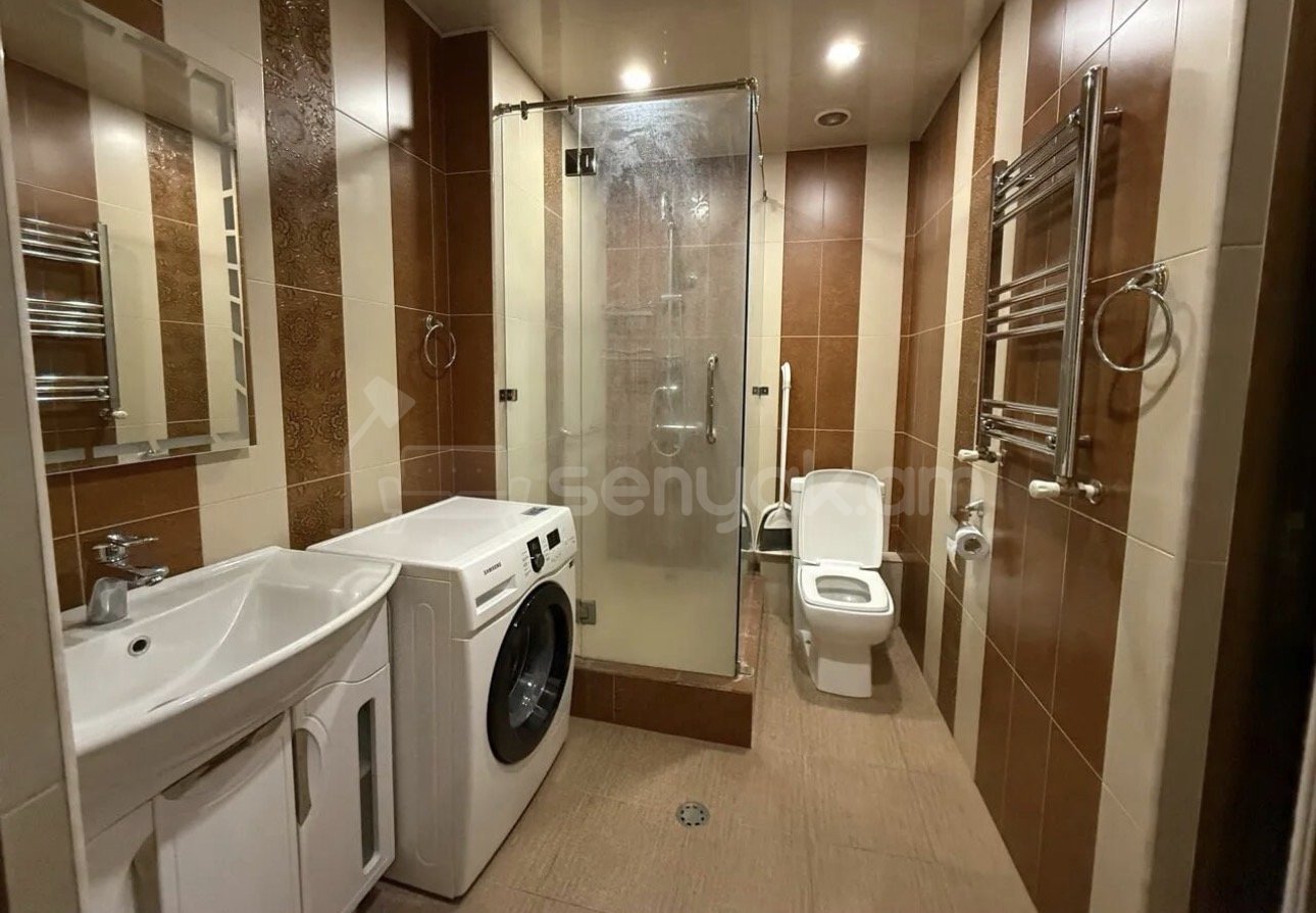 2 Սենյականոց Բնակարան Քարե Շենքում, 60քմ, 4/4 հարկ, Դիզայներական Վերանորոգված, Կահավորված, Արևկող