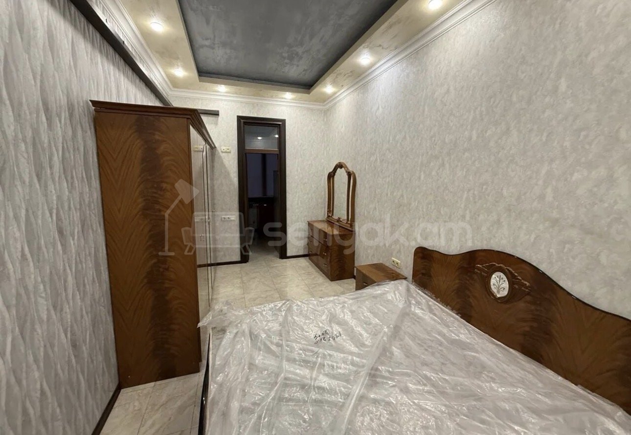 2 Սենյականոց Բնակարան Քարե Շենքում, 60քմ, 4/4 հարկ, Դիզայներական Վերանորոգված, Կահավորված, Արևկող