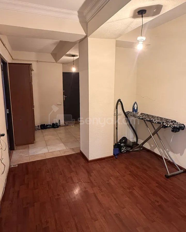 3 Սենյականոց Բնակարան, 85քմ, 3/14 հարկ, Կապիտալ Վերանորոգված