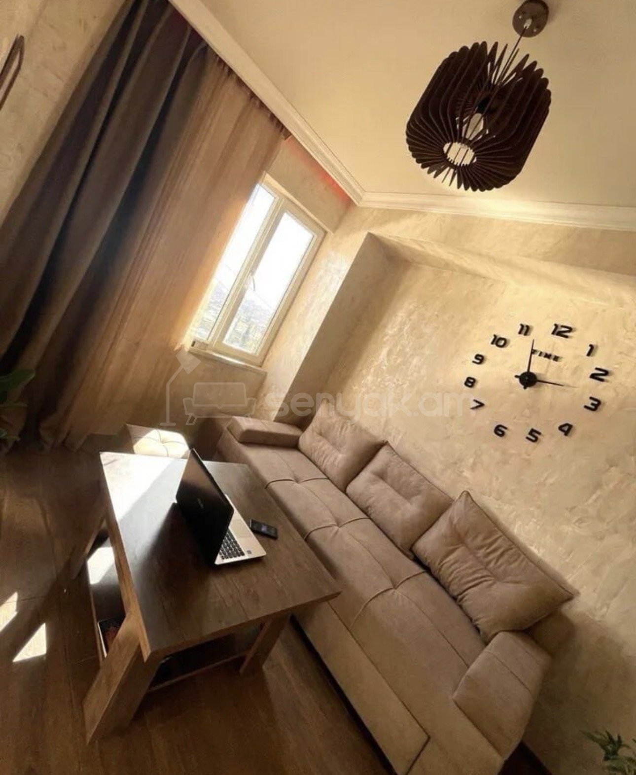 2 Սենյականոց Բնակարան, 43քմ, 9/9 հարկ, Դիզայներական Վերանորոգված, Կահավորված, Արևկող