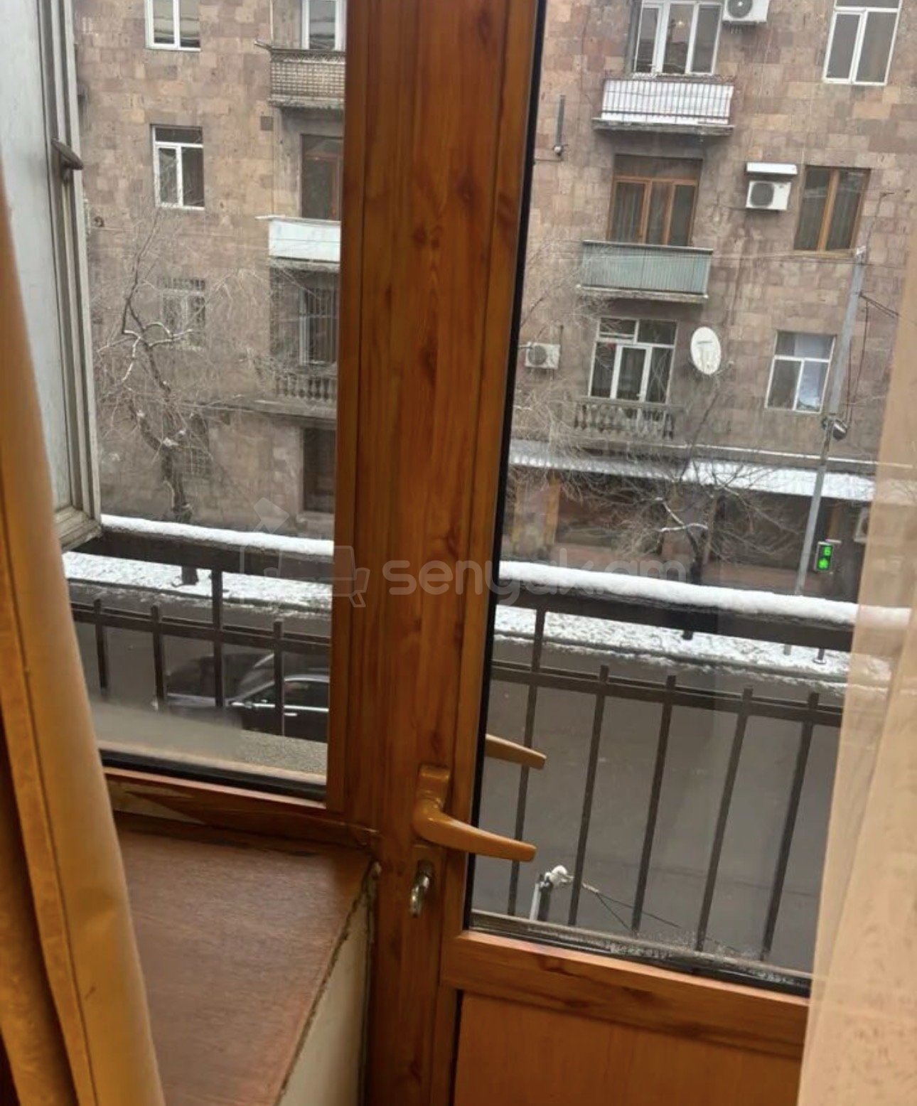 2 Սենյականոց Բնակարան Քարե Շենքում, 45քմ, 3/4 հարկ, Դիզայներական Վերանորոգված, Կահավորված, Արևկող