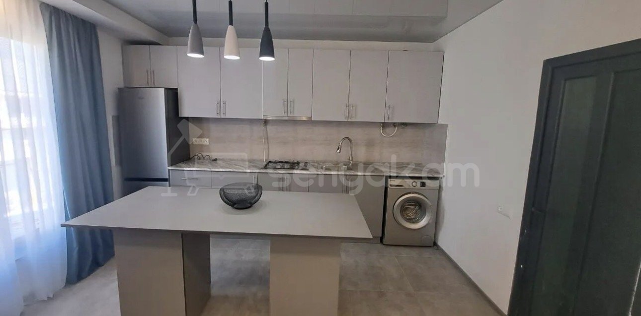 2 Սենյականոց Բնակարան Նորակառույց Քարե Շենքում, 50քմ, 2/2 հարկ, Դիզայներական Վերանորոգված, Կահավորված, Արևկող