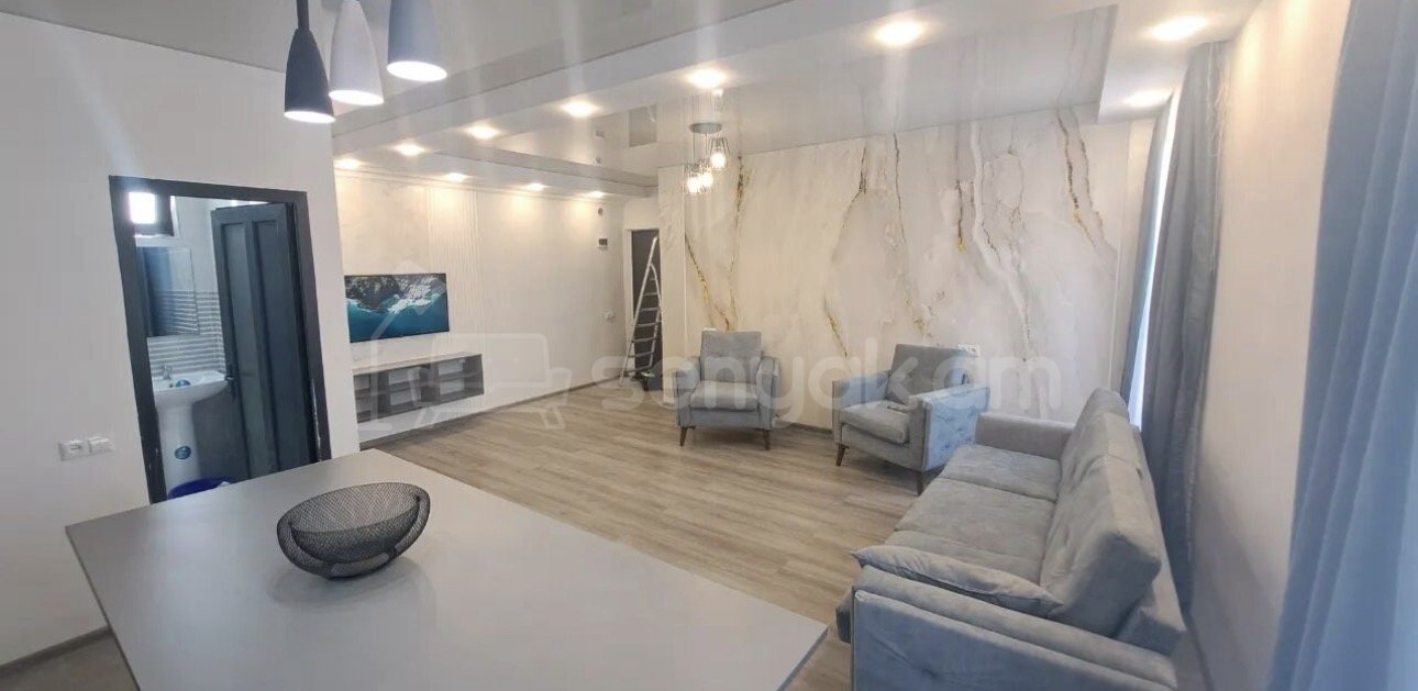 2 Սենյականոց Բնակարան Նորակառույց Քարե Շենքում, 50քմ, 2/2 հարկ, Դիզայներական Վերանորոգված, Կահավորված, Արևկող