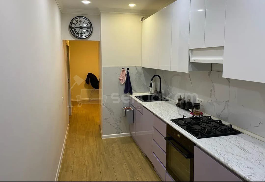 3 Սենյականոց Բնակարան, 85քմ, 3/9 հարկ, Կապիտալ Վերանորոգված