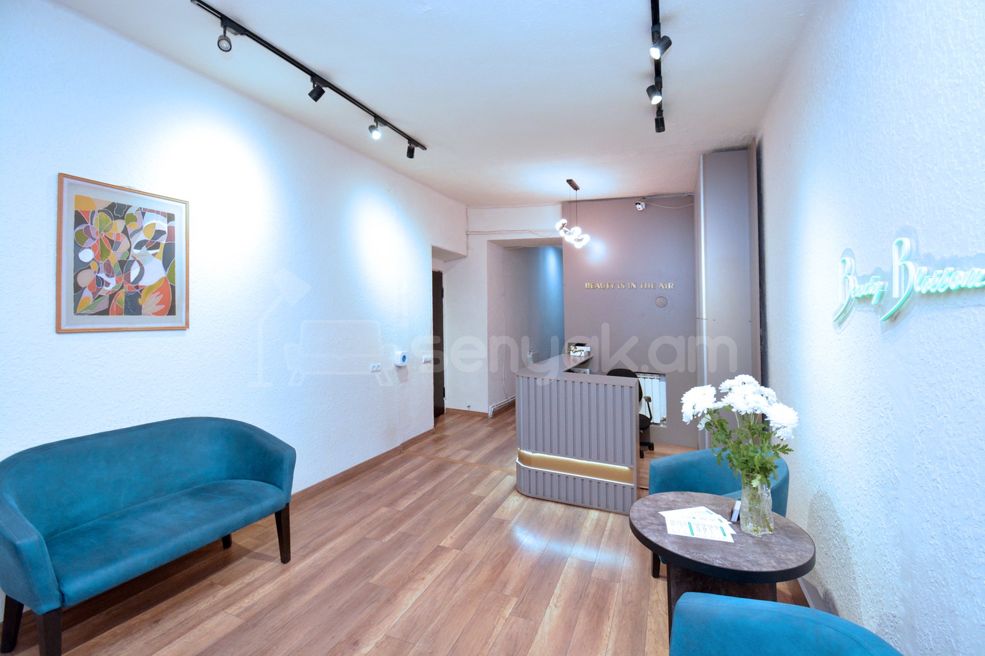 3 Սենյականոց Բնակարան Քարե Շենքում, 51քմ, 1/5 հարկ, Կոսմետիկ Վերանորոգված