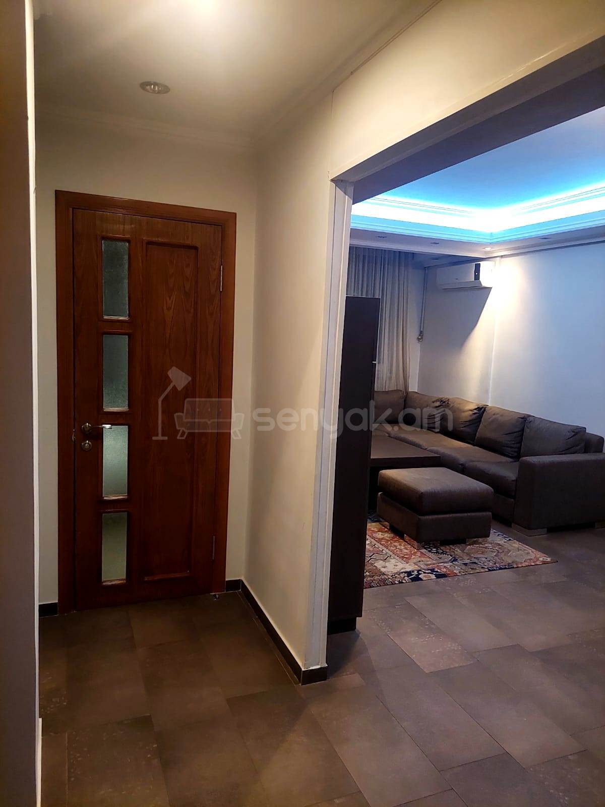 2 Սենյականոց Բնակարան, 45քմ, 10/11 հարկ, Դիզայներական Վերանորոգված, Կահավորված, Արևկող