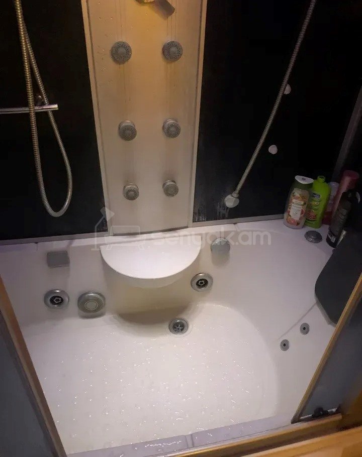 3 Սենյականոց Բնակարան, 74քմ, 8/9 հարկ, Կապիտալ Վերանորոգված