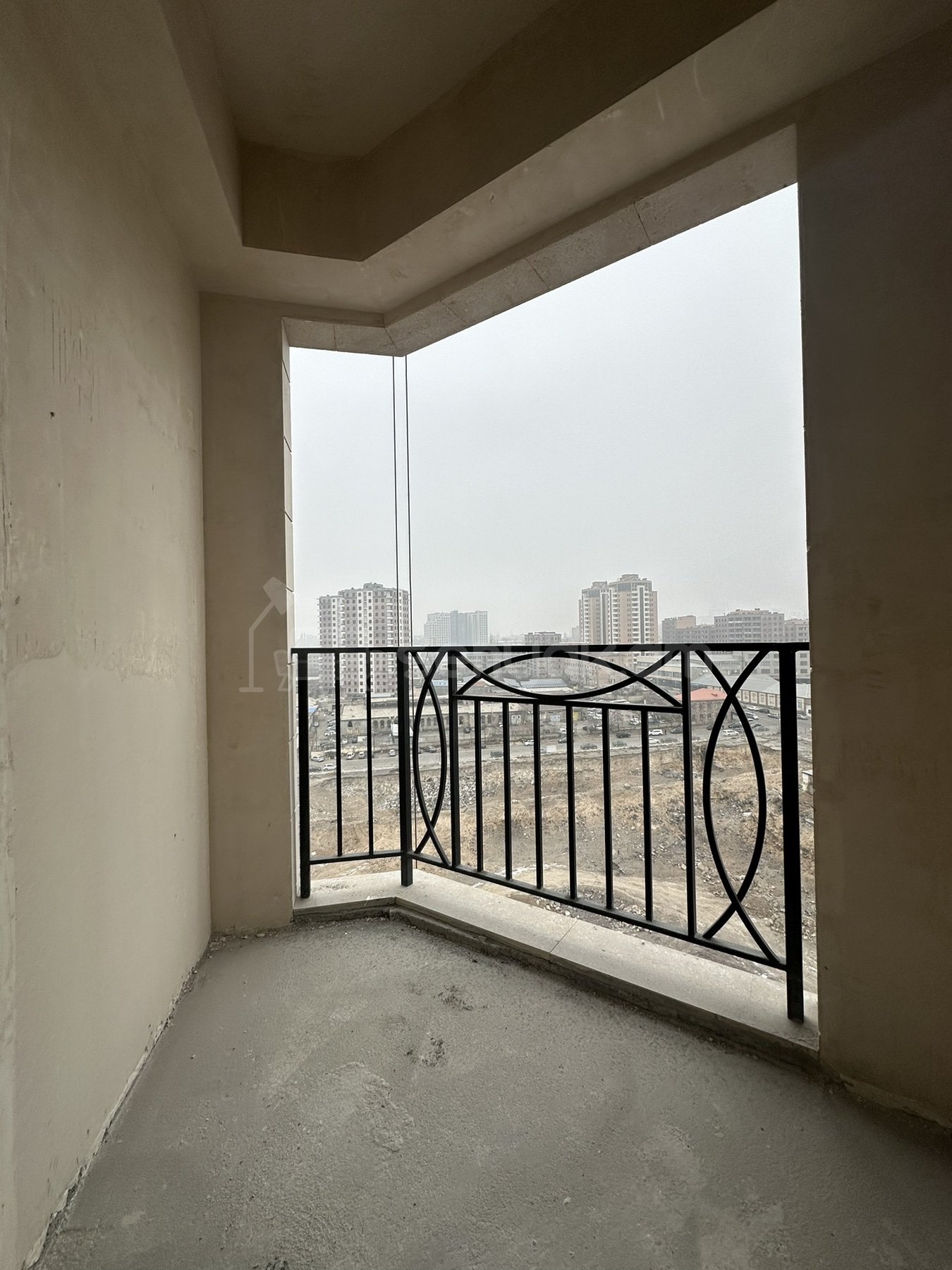 4 Սենյականոց Բնակարան Նորակառույցում, 116քմ, 12/16 հարկ, Զրոյական Վիճակում